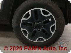 Vehicle photo 9