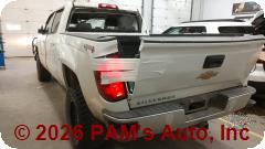 Vehicle photo 6