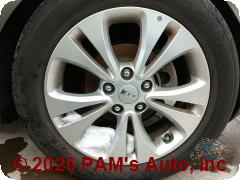 Vehicle photo 9