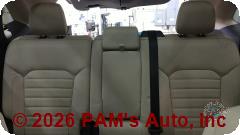 Vehicle photo 11