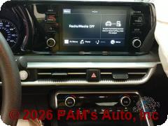 Vehicle photo 13