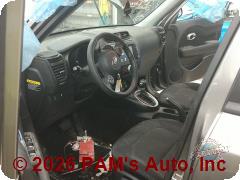 Vehicle photo 10