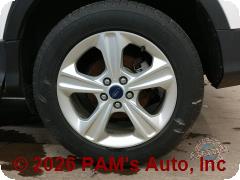 Vehicle photo 9