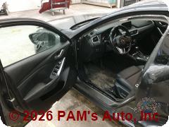 Vehicle photo 10