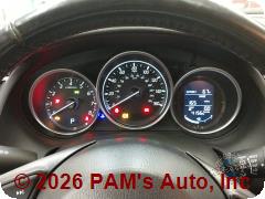 Vehicle photo 12