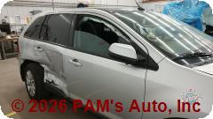 Vehicle photo 3