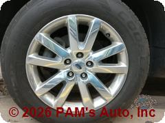 Vehicle photo 9