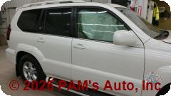 Vehicle photo 3