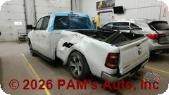 Vehicle photo 6