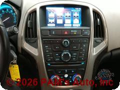 Vehicle photo 13