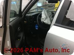 Vehicle photo 10