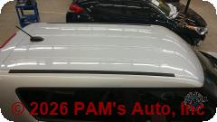 Vehicle photo 4