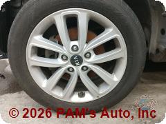 Vehicle photo 9