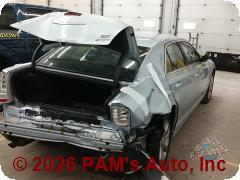 Vehicle photo 5