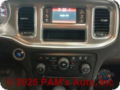 Vehicle photo 13