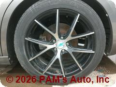 Vehicle photo 9