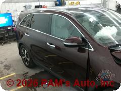 Vehicle photo 3