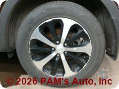 Vehicle photo 9