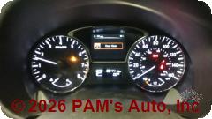 Vehicle photo 12