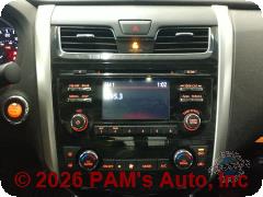 Vehicle photo 13