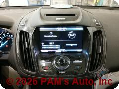 Vehicle photo 13