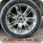 Vehicle photo 9