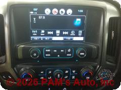 Vehicle photo 13
