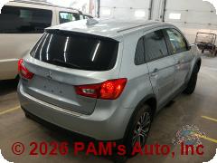 Vehicle photo 5