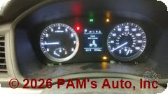 Vehicle photo 12