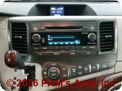 Vehicle photo 13