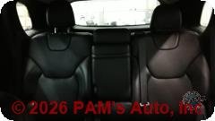 Vehicle photo 11
