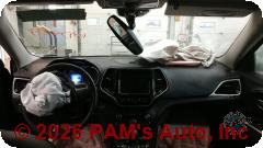 Vehicle photo 14