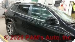 Vehicle photo 3
