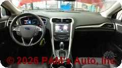 Vehicle photo 14