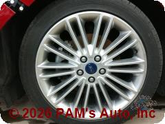 Vehicle photo 9