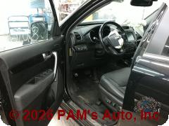 Vehicle photo 10