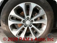 Vehicle photo 9