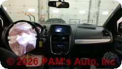 Vehicle photo 14