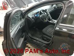 Vehicle photo 10