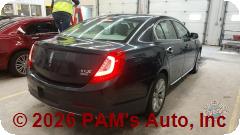 Vehicle photo 5