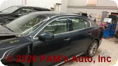 Vehicle photo 7