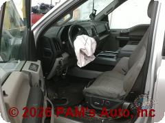 Vehicle photo 10