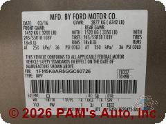 Vehicle photo 16