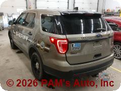 Vehicle photo 6