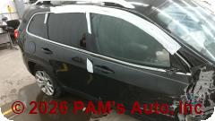 Vehicle photo 3