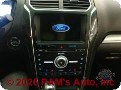 Vehicle photo 13