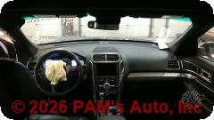 Vehicle photo 14