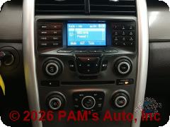 Vehicle photo 13
