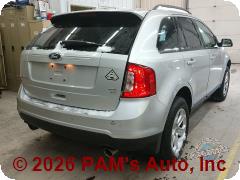 Vehicle photo 5