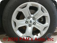 Vehicle photo 9